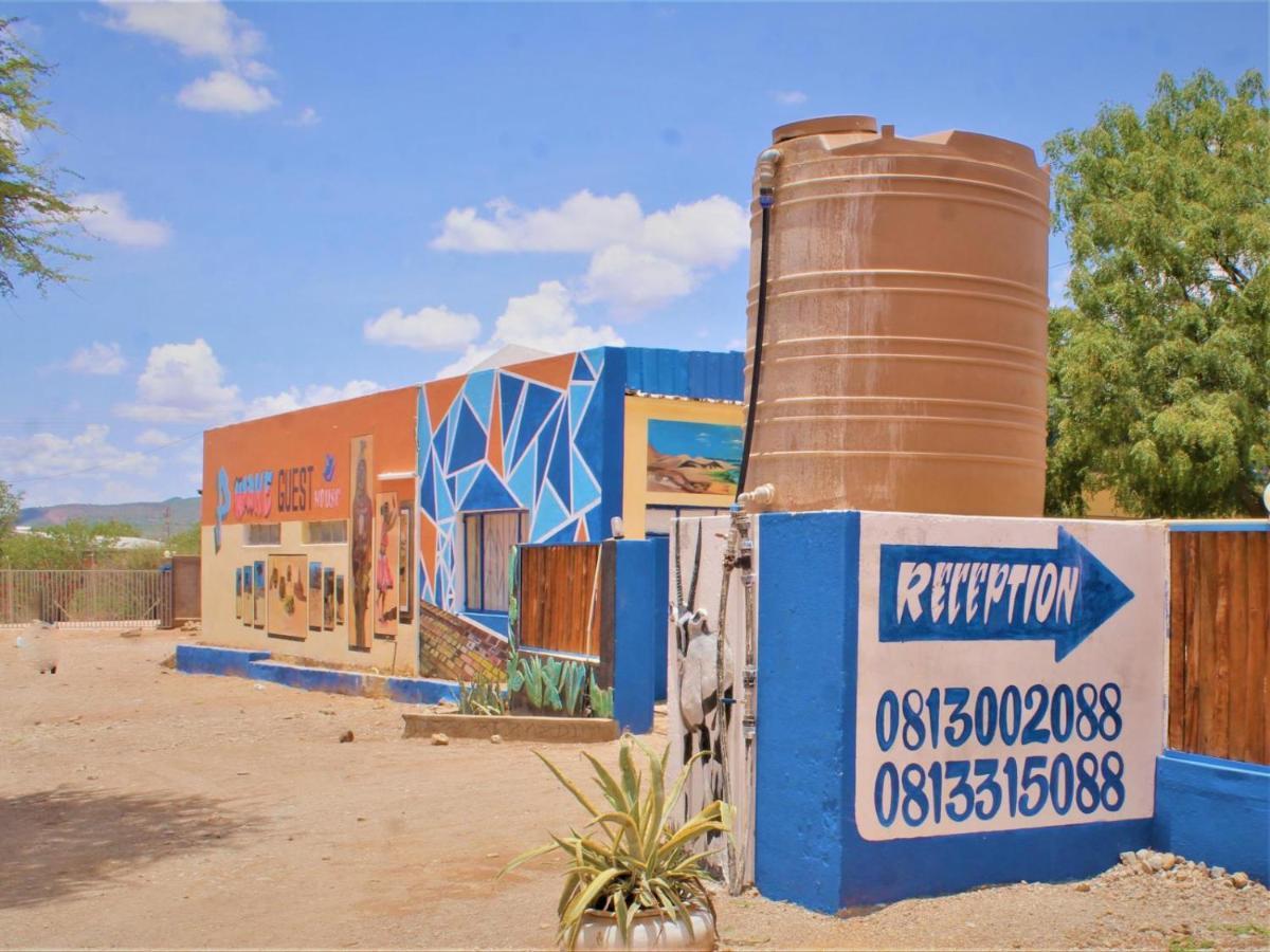 P Wake Guesthouse Opuwo Exterior photo